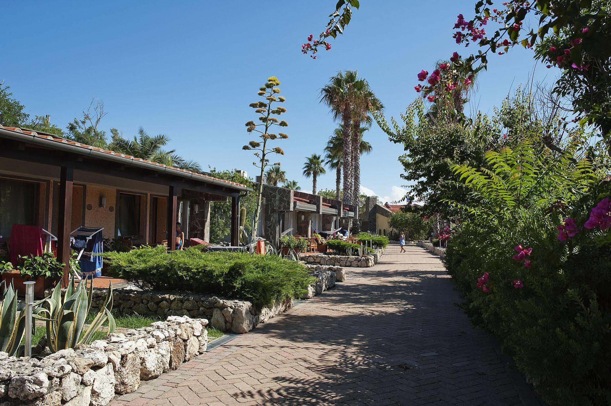 Trevi Village Campora San Giovanni Exterior foto